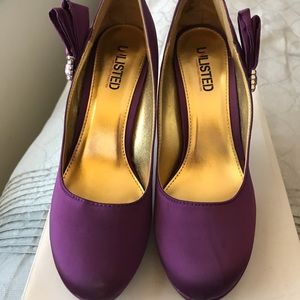 Unlisted Round toe Heel in Eggplant color